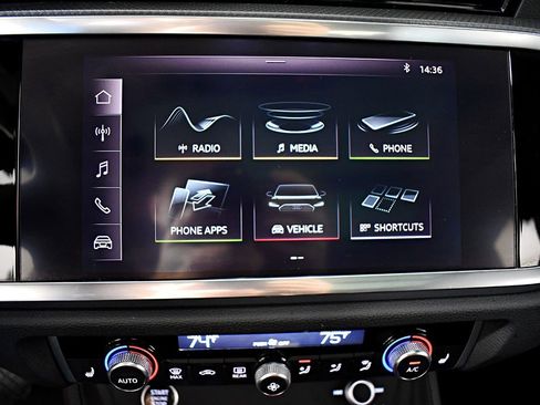 Used 2021 Audi Q3 2.0T Premium Plus w/ Premium Plus Package image 27