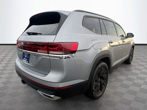 New 2026 Volkswagen Atlas SE image 7