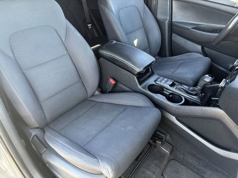 Used 2019 Hyundai Tucson Night FWD image 9