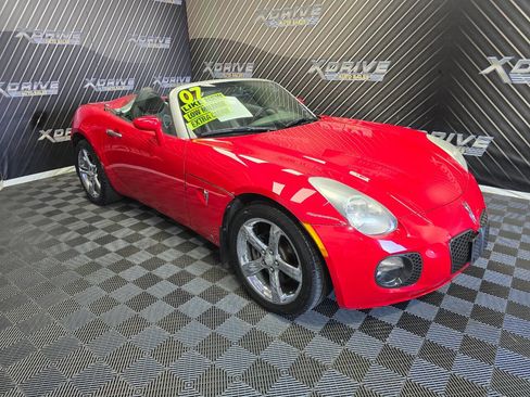 Used 2007 Pontiac Solstice GXP image 9