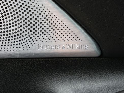 Used 2018 BMW M550i xDrive AWD/4WD image 27