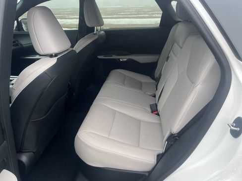 Used 2024 Lexus RX 350 Premium Plus w/ Convenience Package image 21