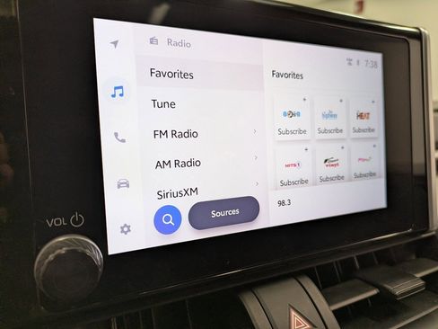 Used 2023 Toyota RAV4 XLE image 12