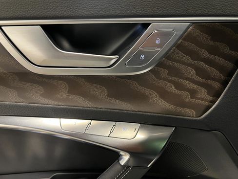 Used 2022 Audi A6 Premium Plus w/ Premium Plus Package image 26