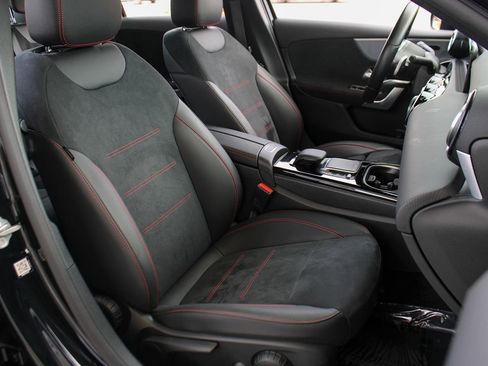 Used 2022 Mercedes-Benz A 220 image 22