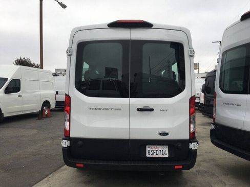 Used 2020 Ford Transit 350 XLT RWD image 5