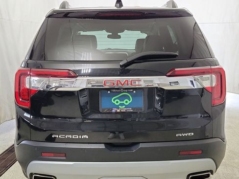Certified 2023 GMC Acadia SLT AWD/4WD image 5