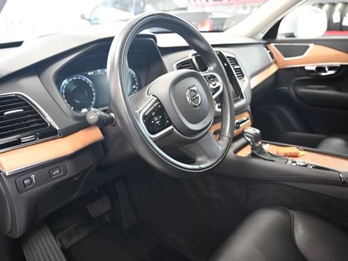 Used 2021 Volvo XC90 T6 Momentum w/ Advanced Package AWD/4WD image 23