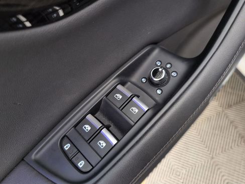 Used 2024 Audi Q7 2.0T Premium Plus image 38