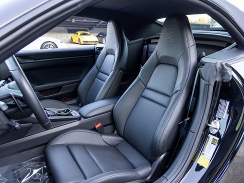 Certified 2025 Porsche 911 Carrera S image 5