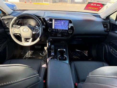 Used 2025 Lexus NX 250 FWD image 31