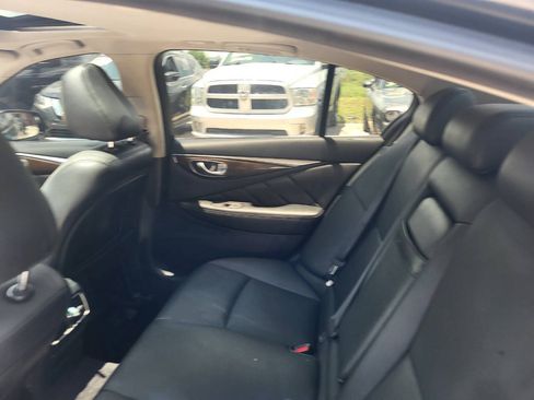 Used 2018 INFINITI Q50 Luxe RWD image 14