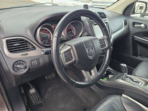 Used 2018 Dodge Journey Crossroad AWD/4WD image 25