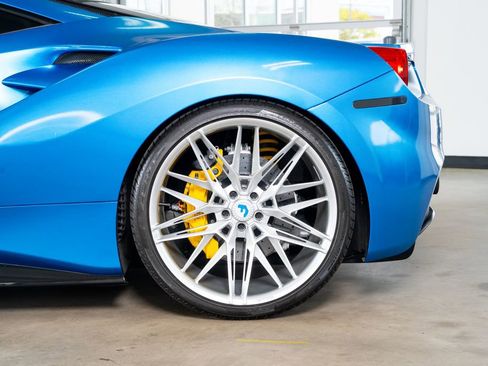 Used 2019 Ferrari 488 GTB image 24