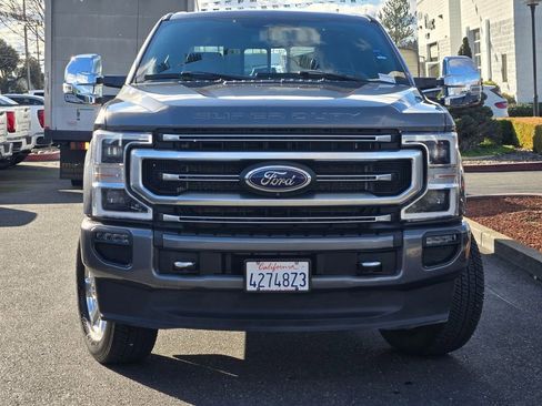Used 2021 Ford F350 Platinum image 2