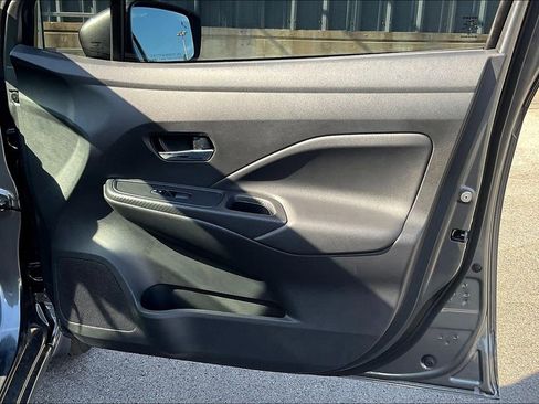 New 2025 Nissan Versa SV w/ Trunk Package image 20