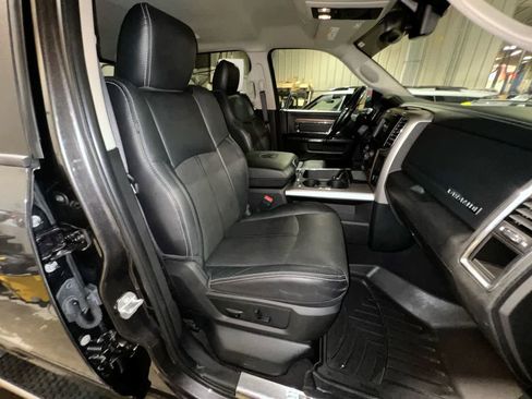 Used 2018 RAM 2500 Laramie image 28