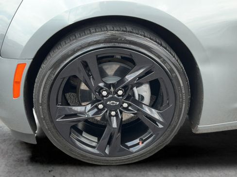 Used 2024 Chevrolet Camaro LT w/ Technology Package RWD image 25