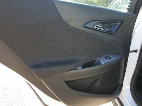 Used 2023 Chevrolet Malibu LT image 16