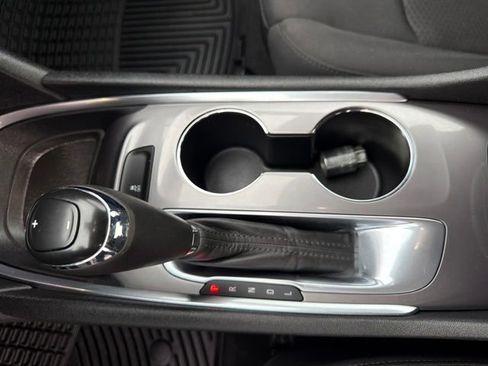 Used 2020 Chevrolet Malibu LT w/ Redline Edition image 25