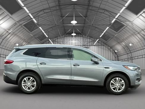 Used 2021 Buick Enclave Preferred FWD image 8