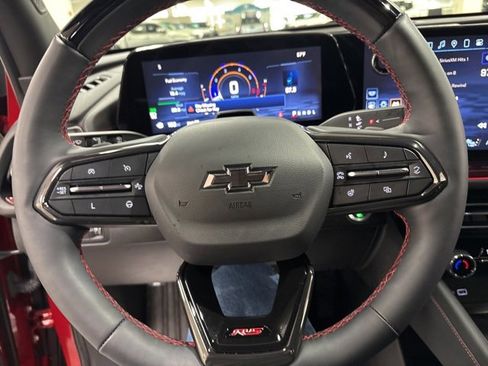 Used 2024 Chevrolet Traverse RS image 26