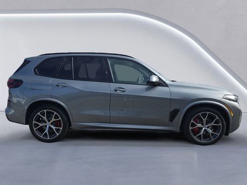 New 2026 BMW X5 xDrive40i w/ M Sport Package image 3