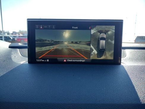 Used 2019 Audi Q7 3.0T Prestige w/ Prestige Package image 4