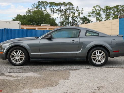 Used 2007 Ford Mustang Coupe RWD image 3