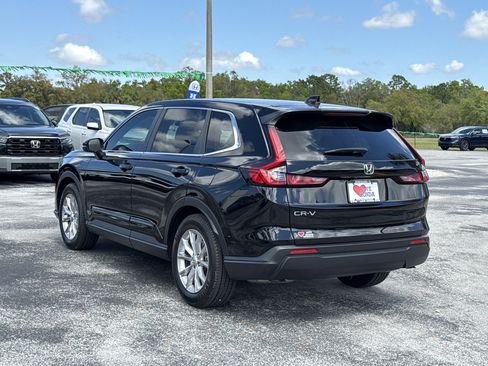 Certified 2024 Honda CR-V EX image 8