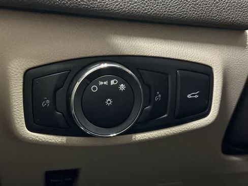 Used 2019 Lincoln MKC Reserve w/ MKC Climate Package FWD image 19