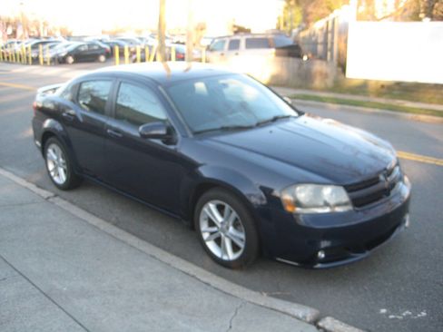 Used 2014 Dodge Avenger SXT w/ Rallye Appearance Group image 3