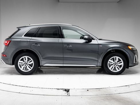 Certified 2023 Audi Q5 2.0T Premium w/ Convenience Package AWD/4WD image 33