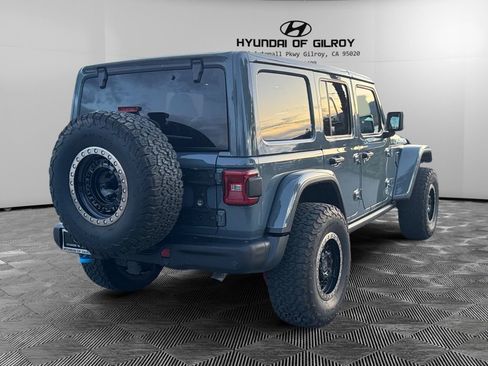 Used 2024 Jeep Wrangler Unlimited Rubicon 4xe image 5