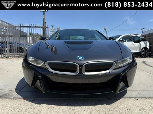 Used 2015 BMW i8 image 2