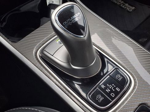 Used 2020 Mitsubishi Outlander SEL image 14