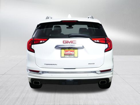 Used 2020 GMC Terrain Denali w/ Denali Premium Package AWD/4WD image 6