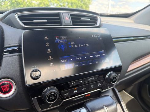 Used 2019 Honda CR-V Touring image 29