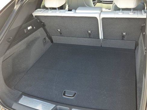 New 2026 Cadillac Lyriq Luxury image 21