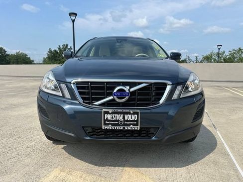 Used 2011 Volvo XC60 3.2 AWD/4WD image 2