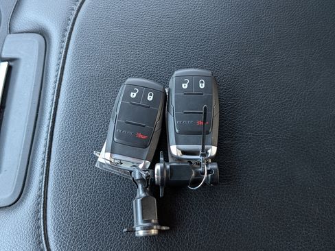 Used 2024 RAM 2500 Big Horn w/ Bed Utility Group image 34