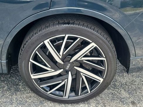 Used 2025 Lincoln Aviator Black Label AWD/4WD image 8