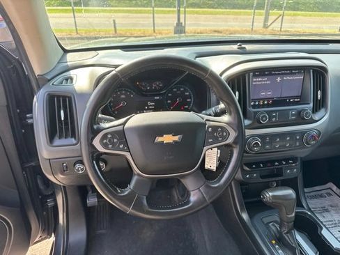 Used 2019 Chevrolet Colorado Z71 AWD/4WD image 13