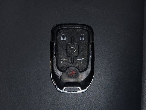 Used 2018 Chevrolet Tahoe LT w/ LT Signature Package image 32