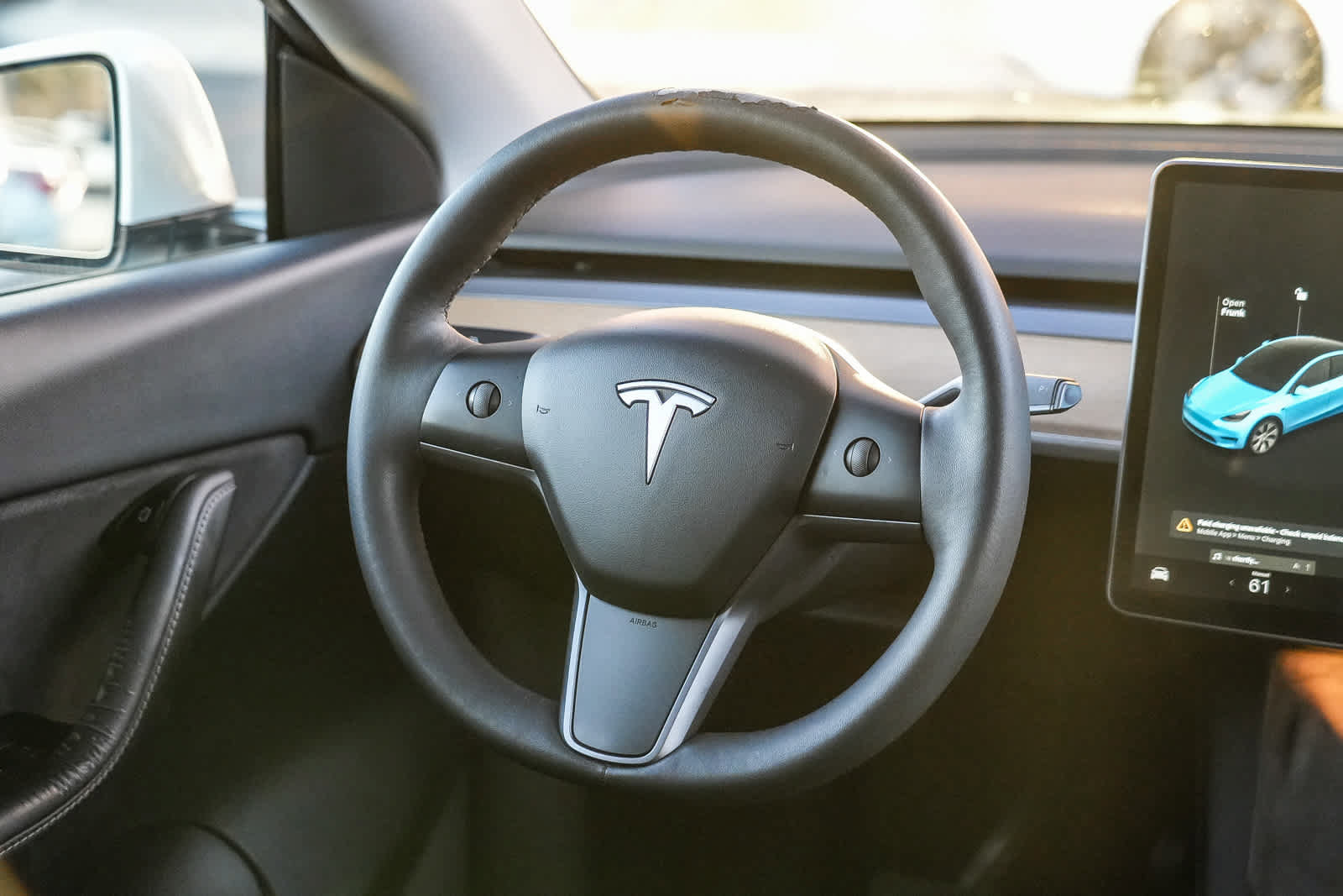 Used 2022 Tesla Model Y Long Range AWD/4WD image 12