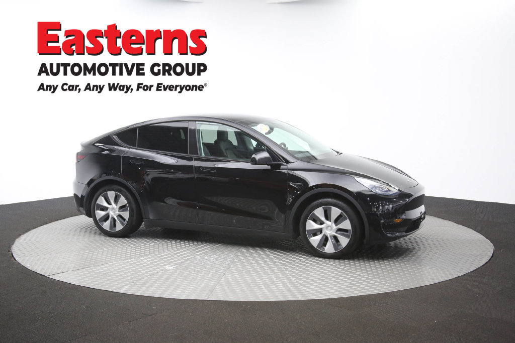 Used 2021 Tesla Model Y Long Range AWD/4WD image 44
