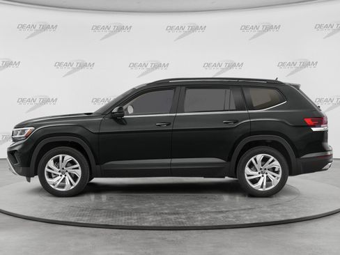 Used 2023 Volkswagen Atlas SE AWD/4WD image 3