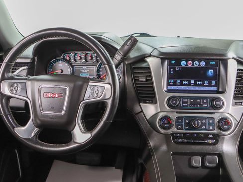 Used 2020 GMC Yukon SLE image 18