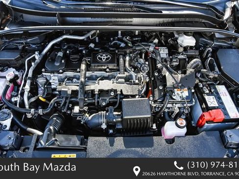 Used 2025 Toyota Corolla LE w/ Carpet Mat Package (TMS) FWD image 25