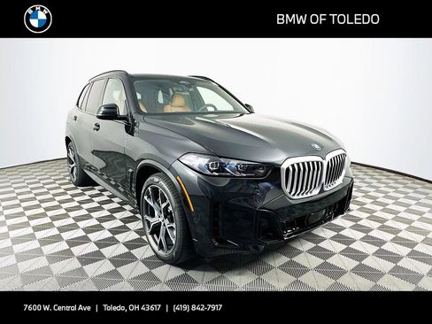 New 2026 BMW X5 xDrive50e w/ M Sport Package image 1